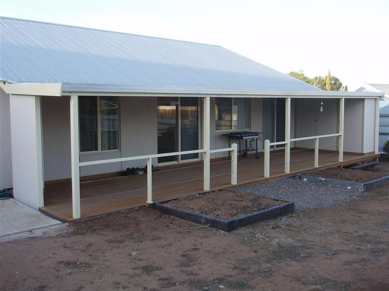 10 Charles Street, Mannum SA 5238