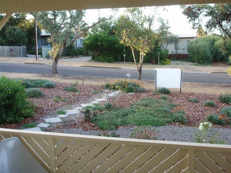 10 Charles Street, Mannum SA 5238