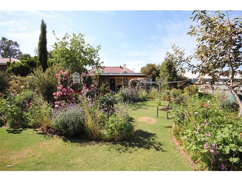 19 Mau Street, Mannum SA 5238