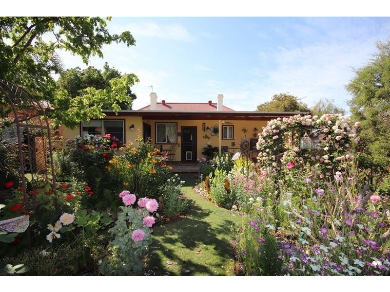 19 Mau Street, Mannum SA 5238