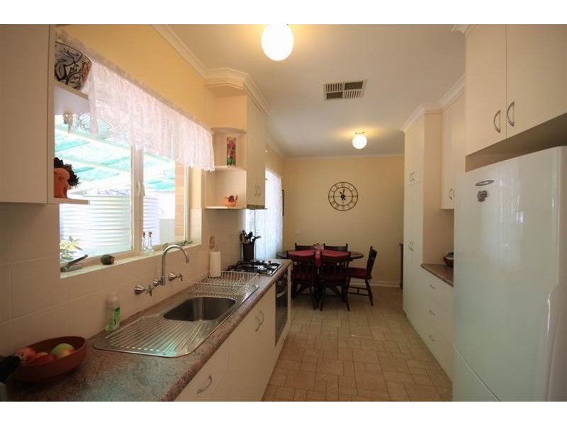 16 Baseby Road, Mannum SA 5238