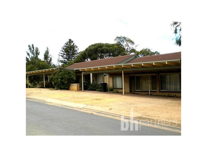 1, 2, 3, 4/16 Walker Avenue, Mannum SA 5238