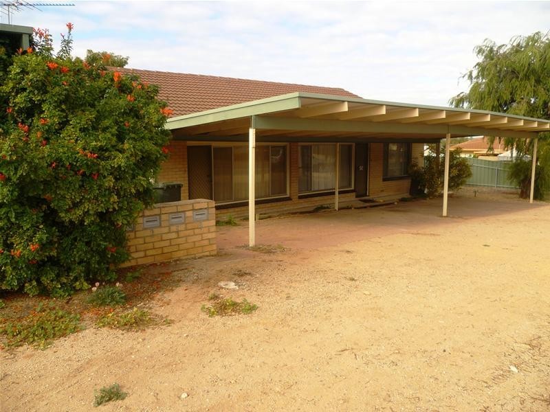 1, 2, 3, 4/16 Walker Avenue, Mannum SA 5238