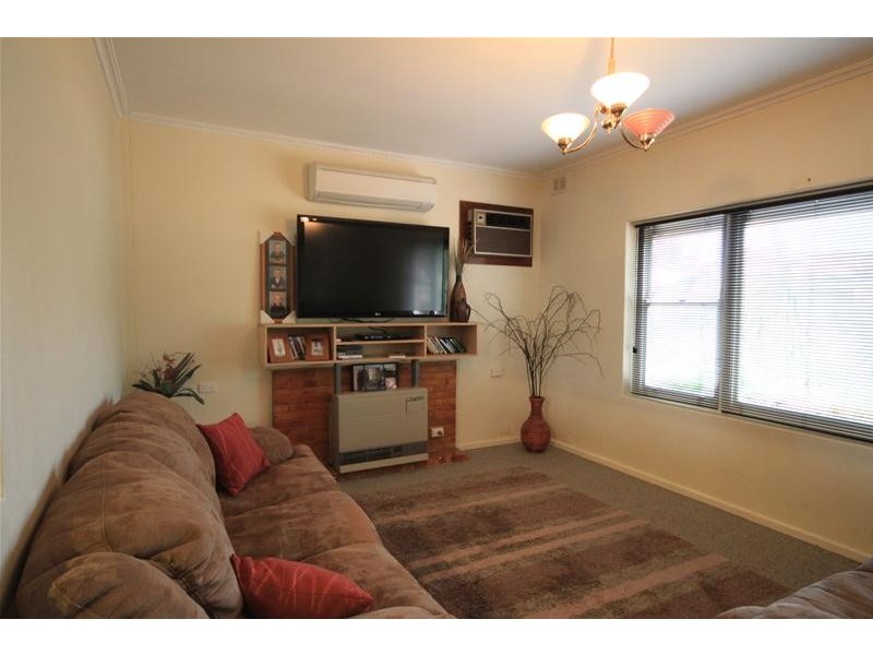 13 Greening Street, Mannum SA 5238