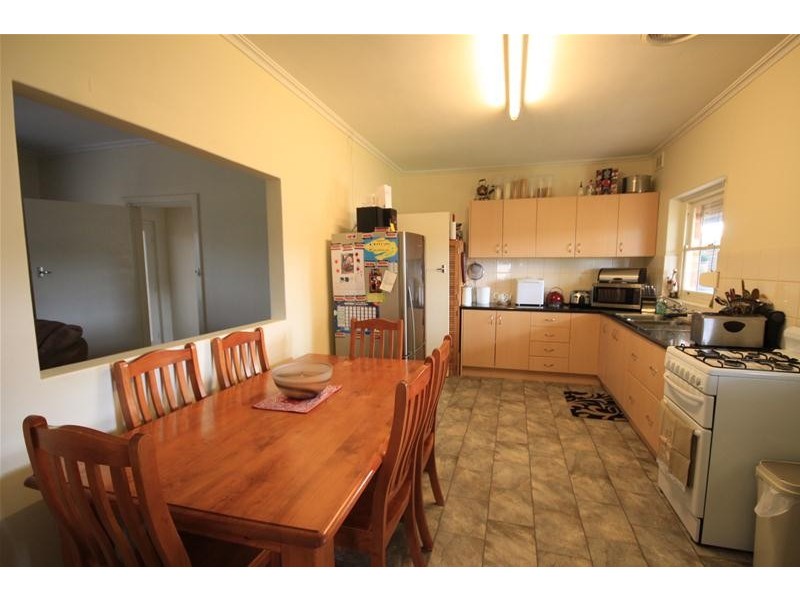 13 Greening Street, Mannum SA 5238