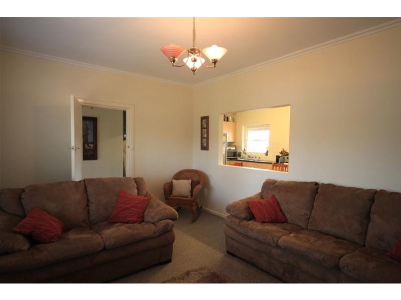 13 Greening Street, Mannum SA 5238