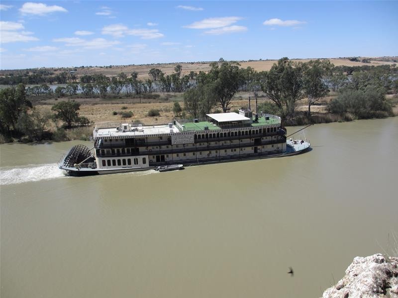 206 Cliff View Drive, Walker Flat SA 5238