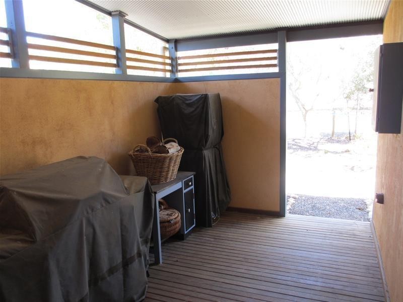 206 Cliff View Drive, Walker Flat SA 5238