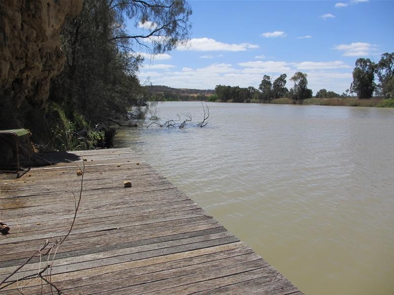 206 Cliff View Drive, Walker Flat SA 5238