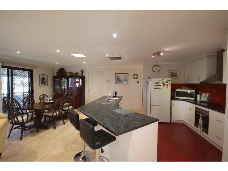 2 Edward Street, Mannum SA 5238