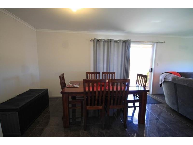 33 Hume Avenue, Murray Bridge SA 5253