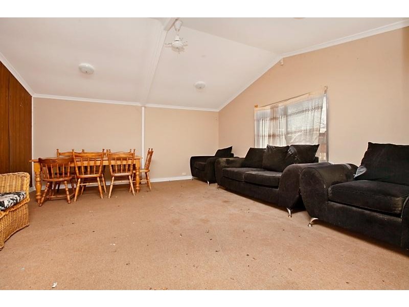 10 Perrott Street, Elizabeth Park SA 5113