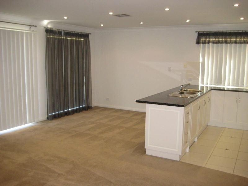 26 Strathaird Boulevard, Smithfield Plains SA 5114