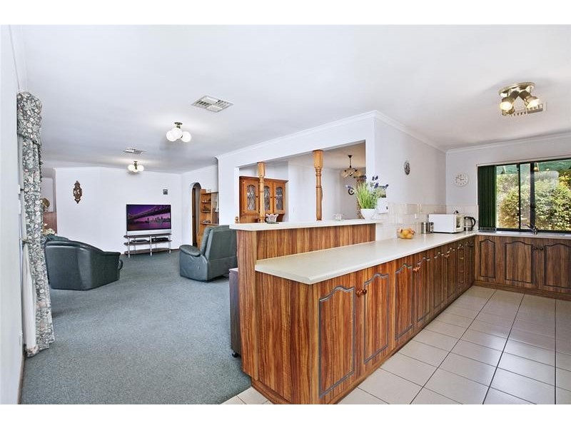 102 McIntyre Road, Macdonald Park SA 5121