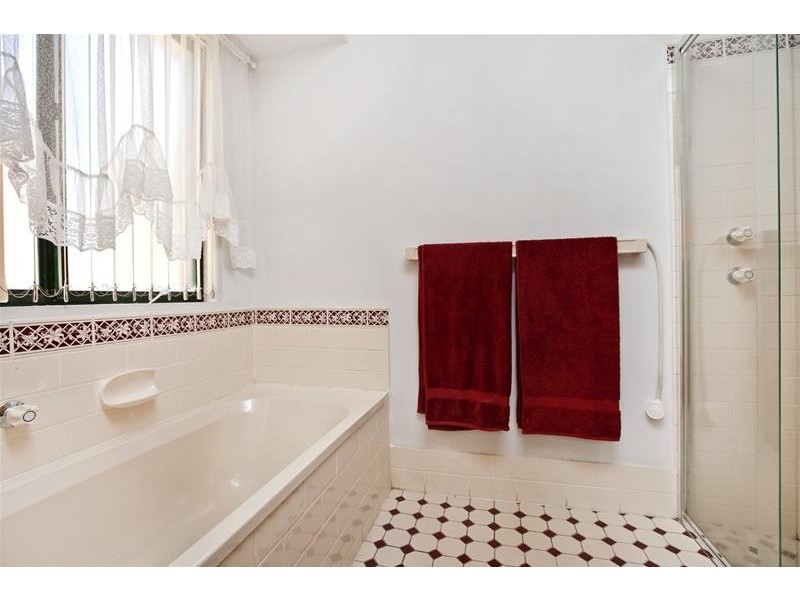 102 McIntyre Road, Macdonald Park SA 5121