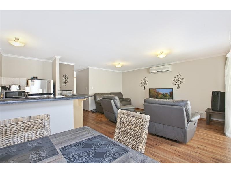 8 Lucy Street, Burton SA 5110