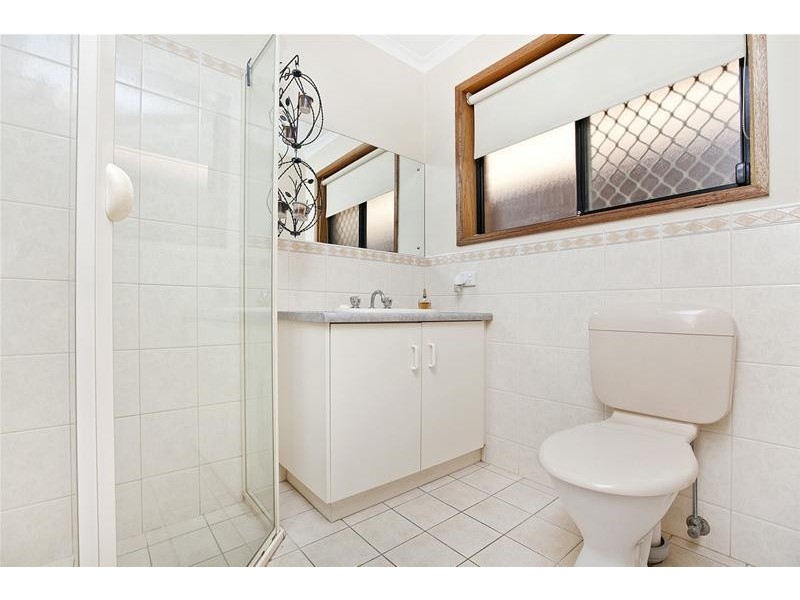 8 Lucy Street, Burton SA 5110