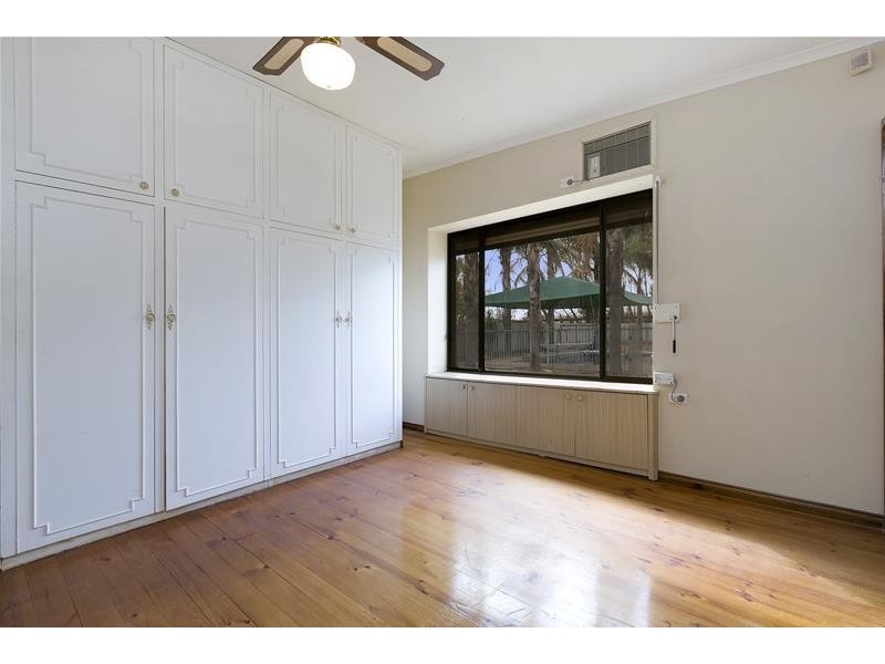 240 Robert Road, Virginia SA 5120