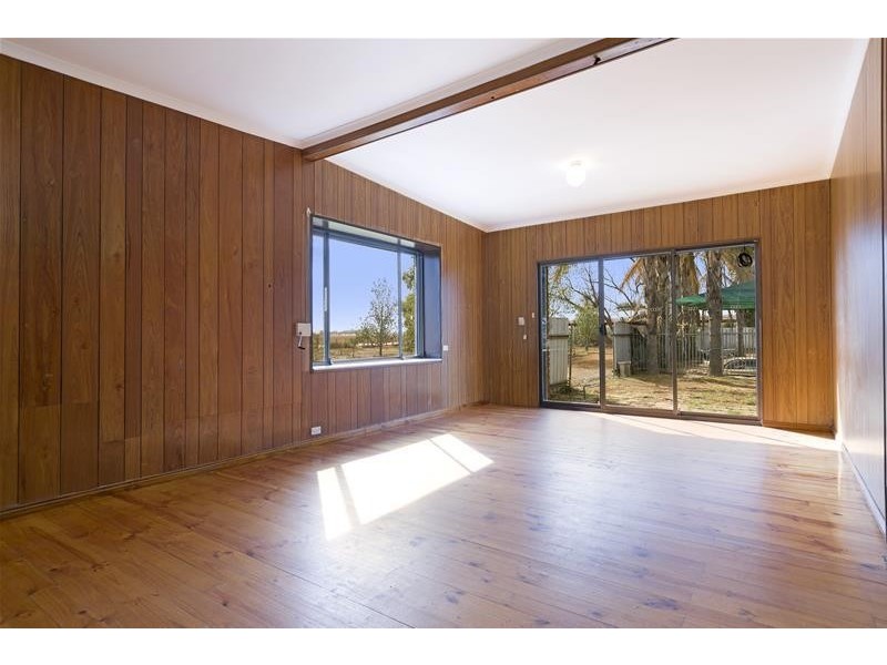 240 Robert Road, Virginia SA 5120