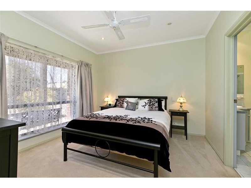 15 Sarah Candace Court, Munno Para West SA 5115