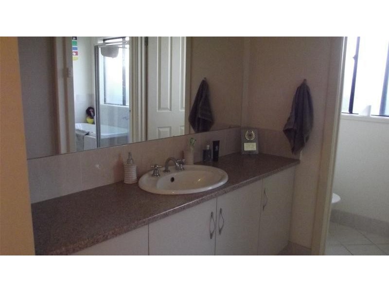 19 Vitorio Road, Munno Para West SA 5115