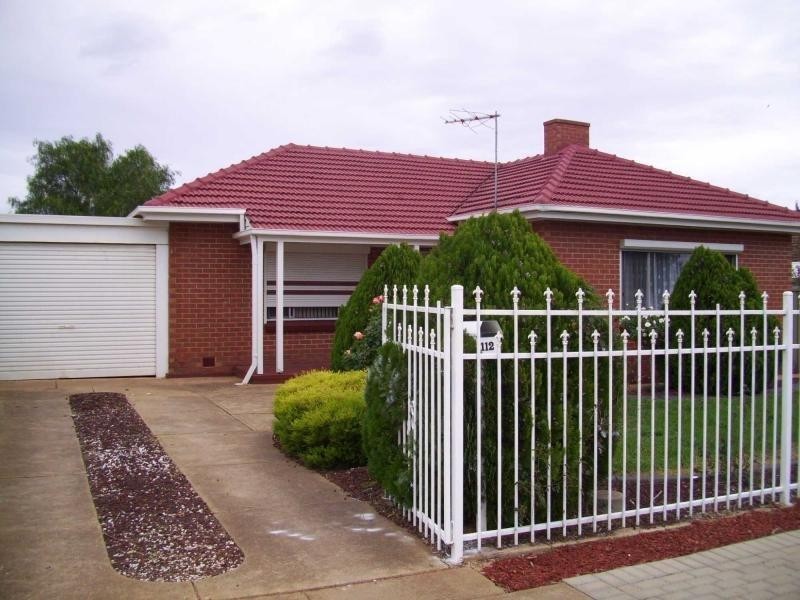 112 McKenzie Road, Elizabeth Downs SA 5113