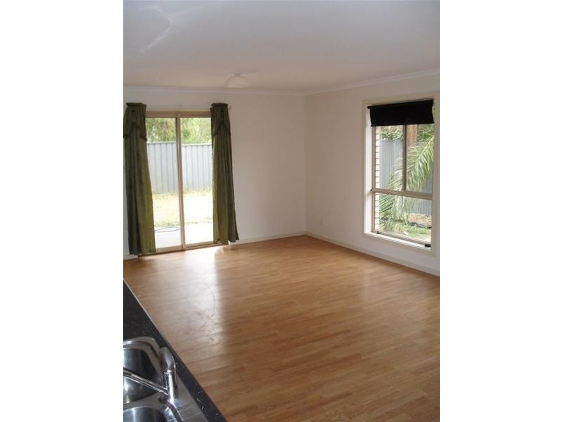 21 Hamra Drive, Smithfield SA 5114