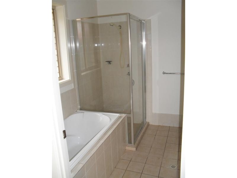 21 Hamra Drive, Smithfield SA 5114