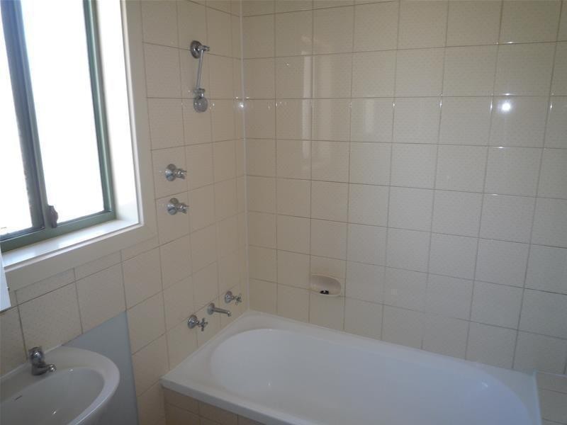 6 Secombe Street, Elizabeth Grove SA 5112