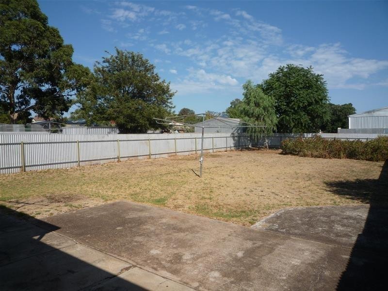 6 Secombe Street, Elizabeth Grove SA 5112