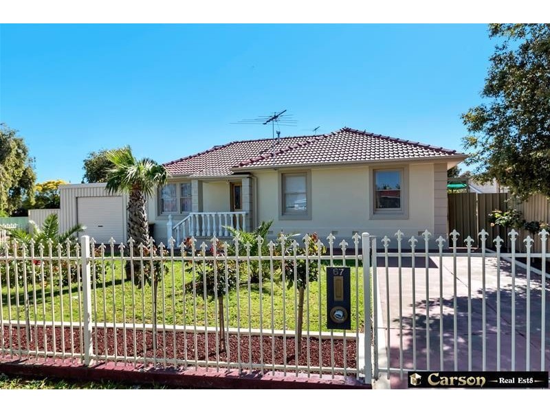 67 McKenzie Road, Elizabeth Downs SA 5113