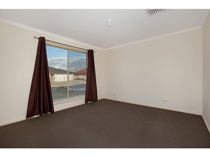 3 Ellada Court, Munno Para West SA 5115