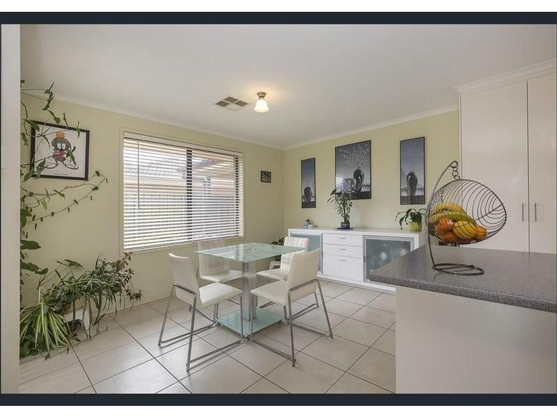 168 President Avenue, Andrews Farm SA 5114