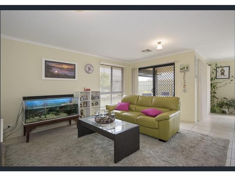 168 President Avenue, Andrews Farm SA 5114