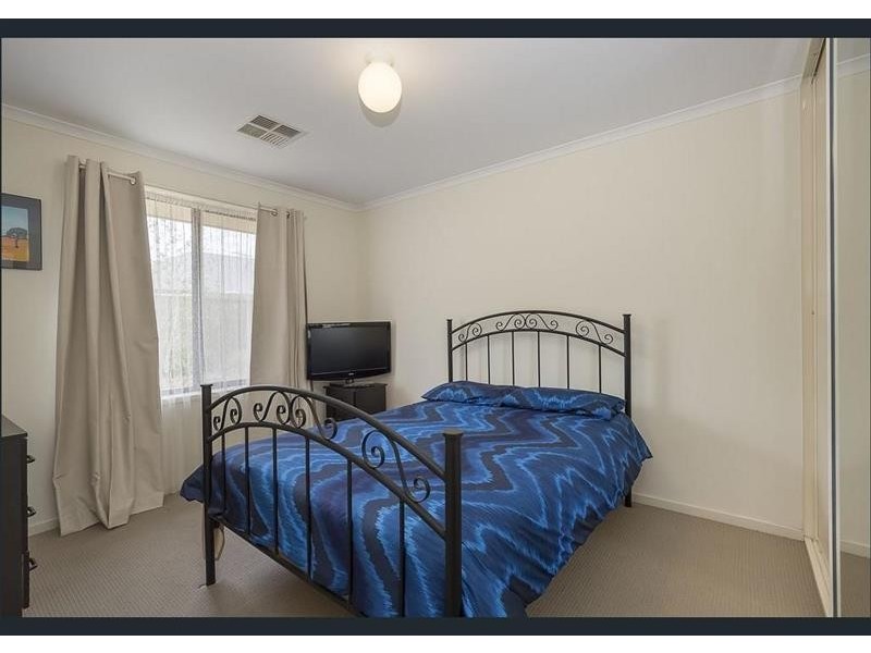 168 President Avenue, Andrews Farm SA 5114