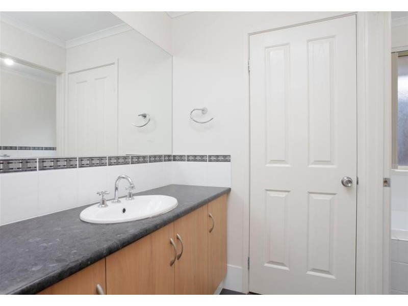 14 Oxford Drive, Andrews Farm SA 5114