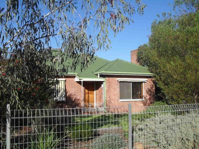 24 Kinkaid Road, Elizabeth East SA 5112