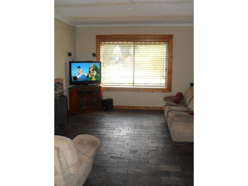 24 Kinkaid Road, Elizabeth East SA 5112