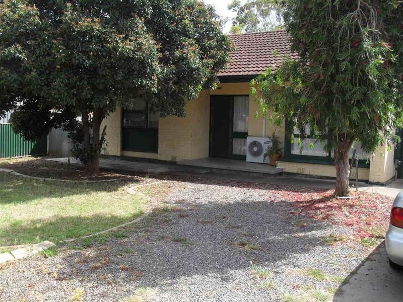 30 Blackham Crescent, Smithfield Plains SA 5114
