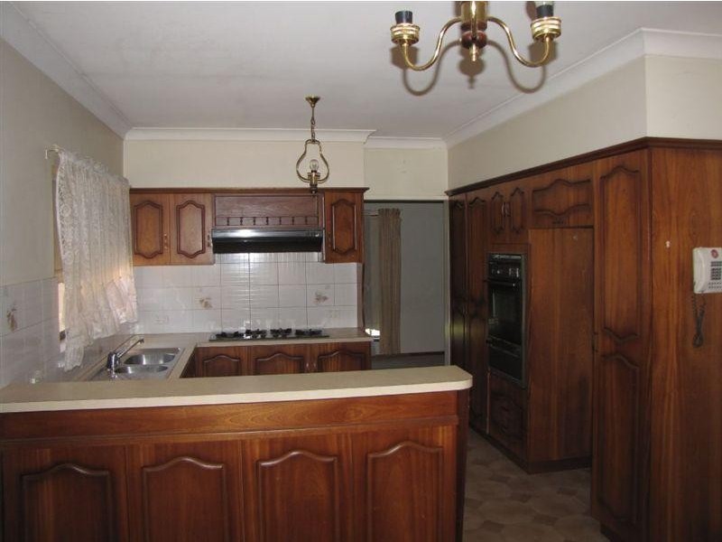 288 Tapleys Hill Road, Seaton SA 5023