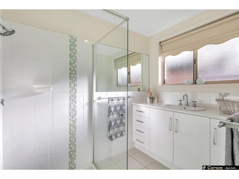 10 Merlot Court, Burton SA 5110