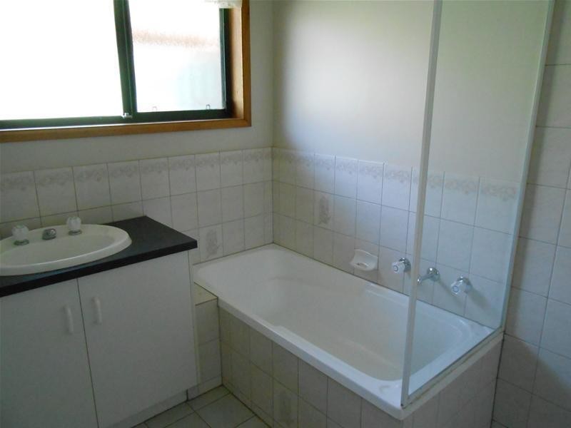 24 Lynton Court, Blakeview SA 5114