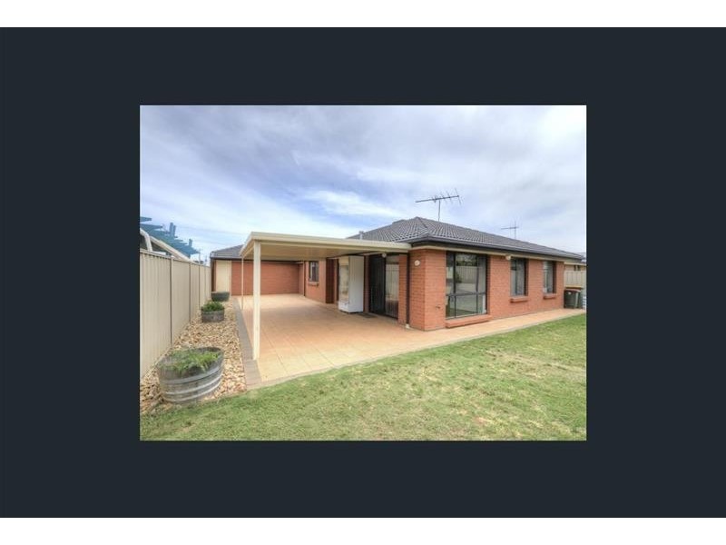 42 Peerless Road, Munno Para West SA 5115