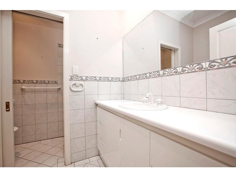 4 Meadowbank Rise, Urrbrae SA 5064