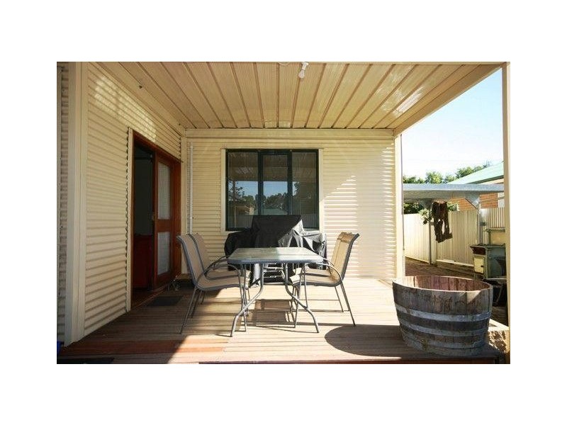 11 Rosetta Street, Rosewater SA 5013