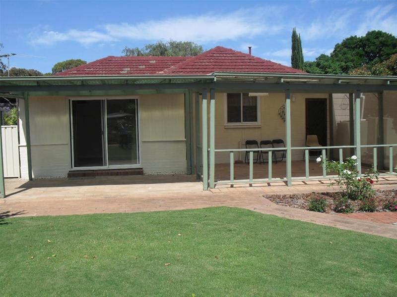 25 Fairfield Road, Elizabeth Grove SA 5112