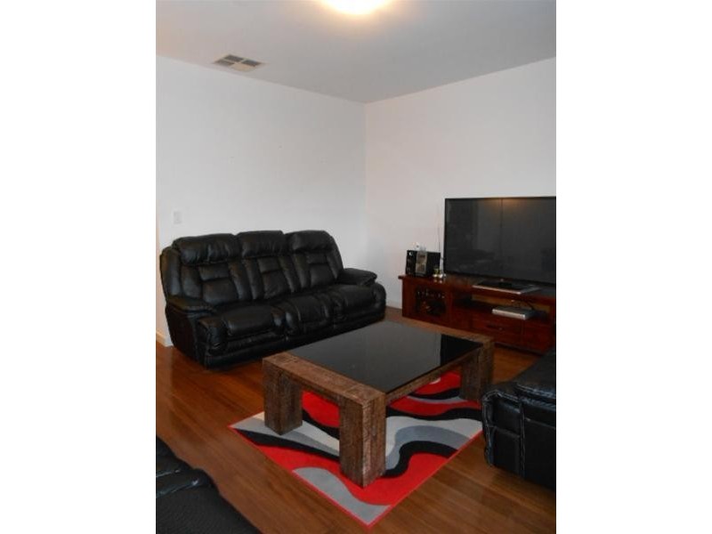 4 Pelican Lane, Mawson Lakes SA 5095