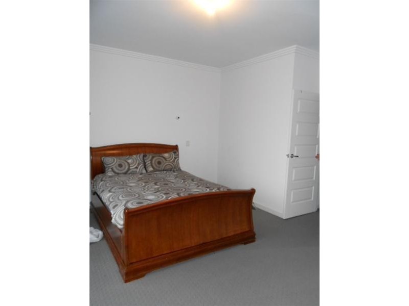 4 Pelican Lane, Mawson Lakes SA 5095