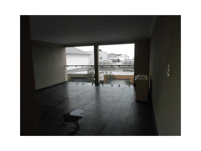 4 Pelican Lane, Mawson Lakes SA 5095