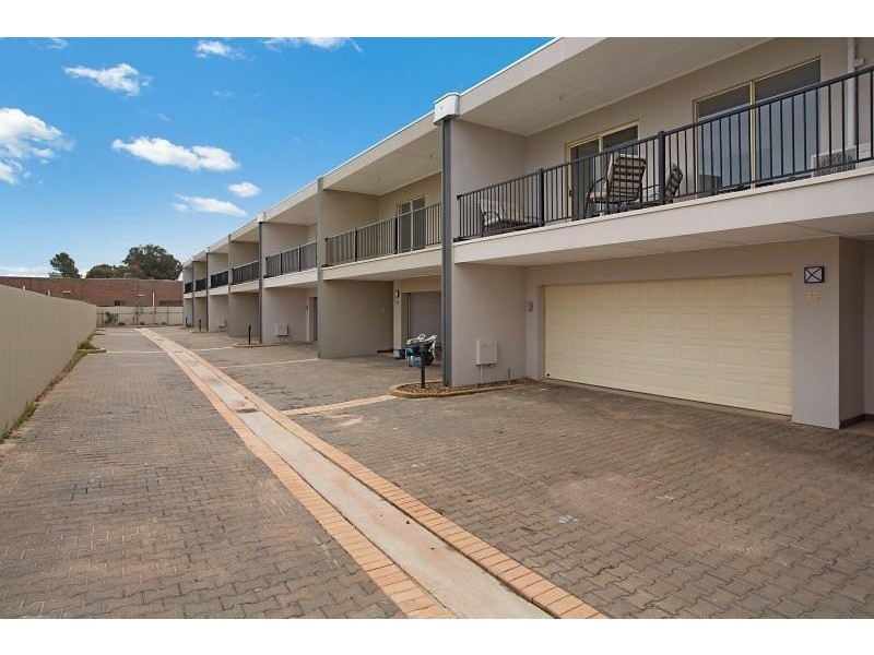 1,2,3/9 Bald Street, Smithfield Plains SA 5114